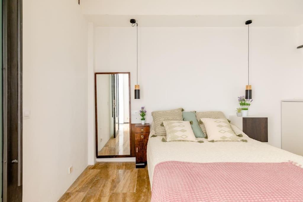 Apartamento Cozy Loft Patio+Pool +Wifi Valencia Exterior foto