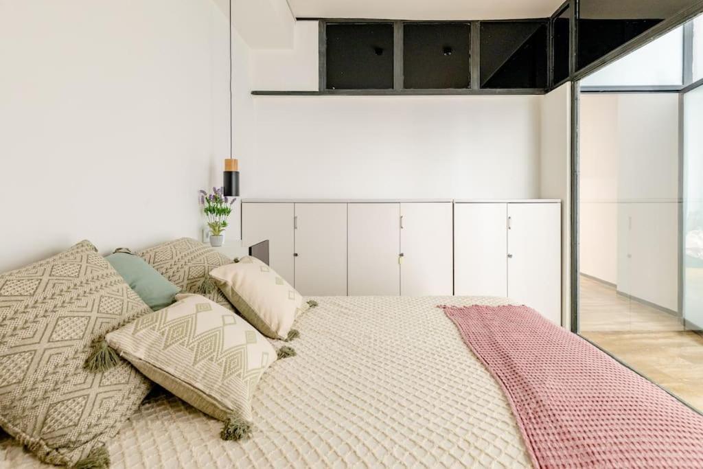 Apartamento Cozy Loft Patio+Pool +Wifi Valencia Exterior foto