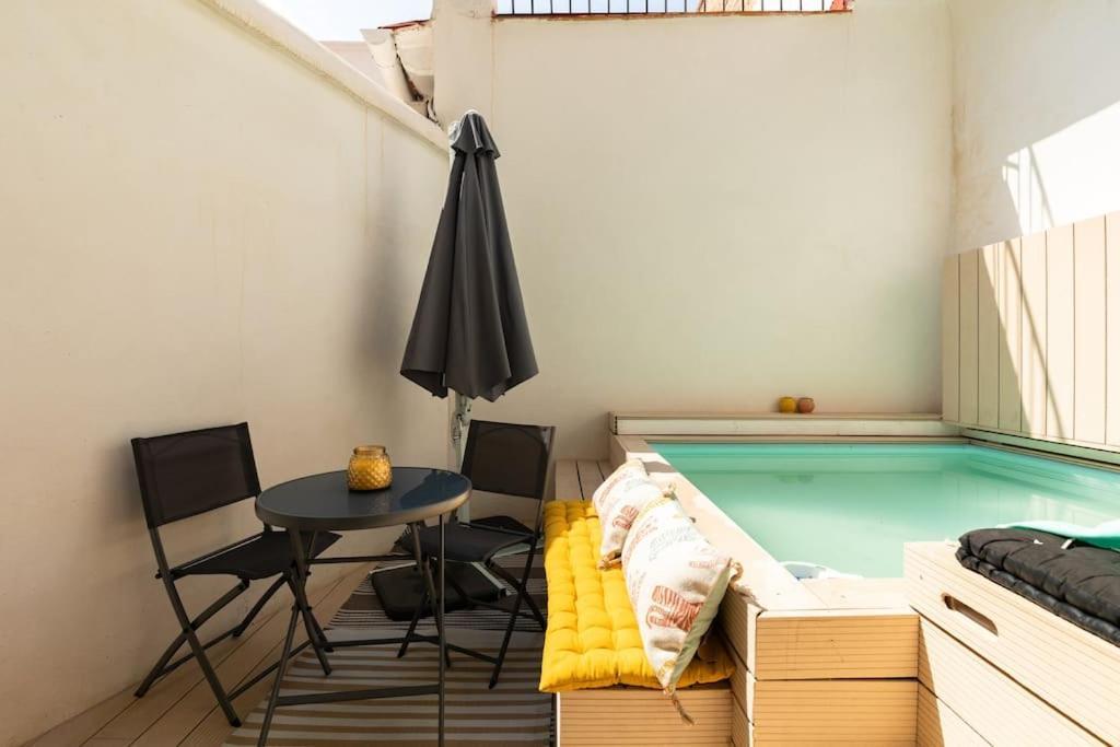 Apartamento Cozy Loft Patio+Pool +Wifi Valencia Exterior foto