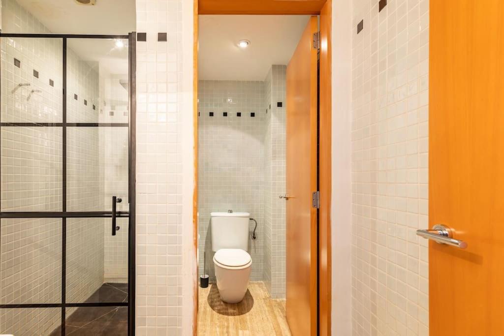Apartamento Cozy Loft Patio+Pool +Wifi Valencia Exterior foto