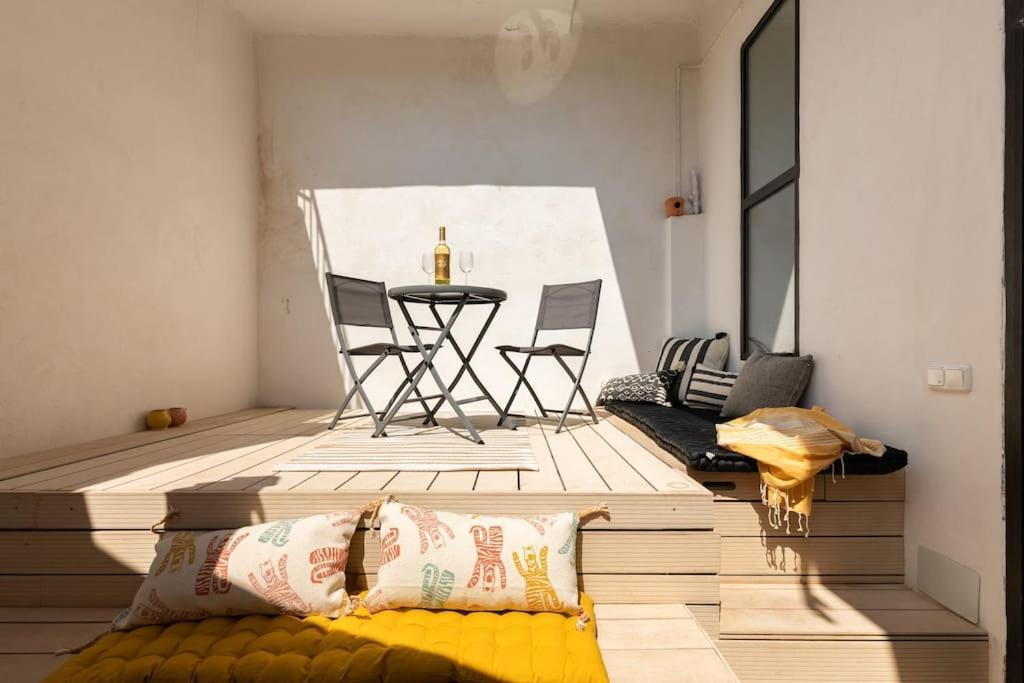 Apartamento Cozy Loft Patio+Pool +Wifi Valencia Exterior foto
